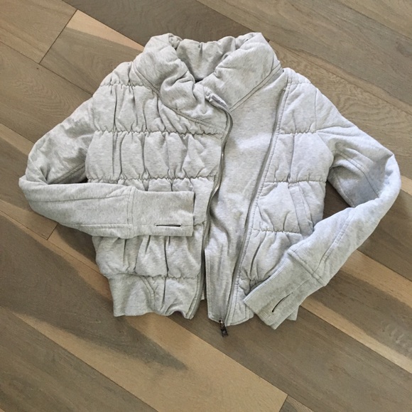 Lululemon, light grey with purple inside, size 8 - Picture 2 of 3